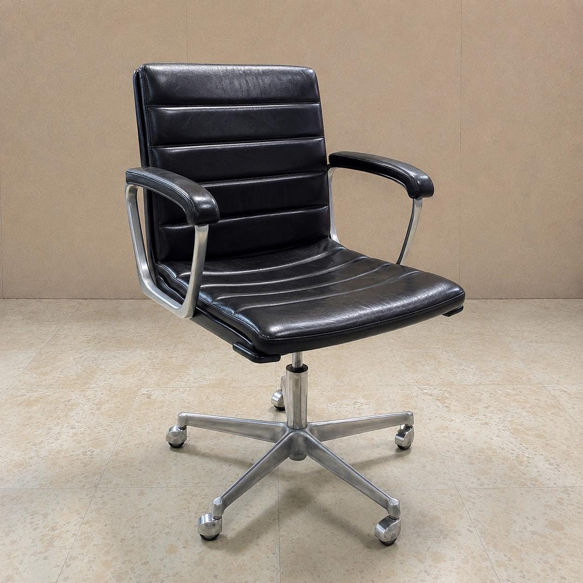 Vintage Drabert Confer Bürostuhl Leder Schwarz | Mid Century Modern Space Age Drehstuhl | 1970er Designerstuhl