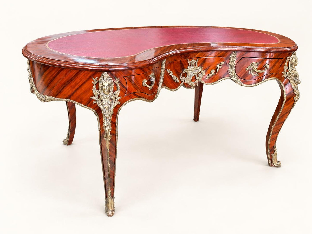 Vintage Bureau Plat Schreibtisch | Louis XV mit Leder & Messing | Partners Desk oder Hotel-Rezeption 172 cm