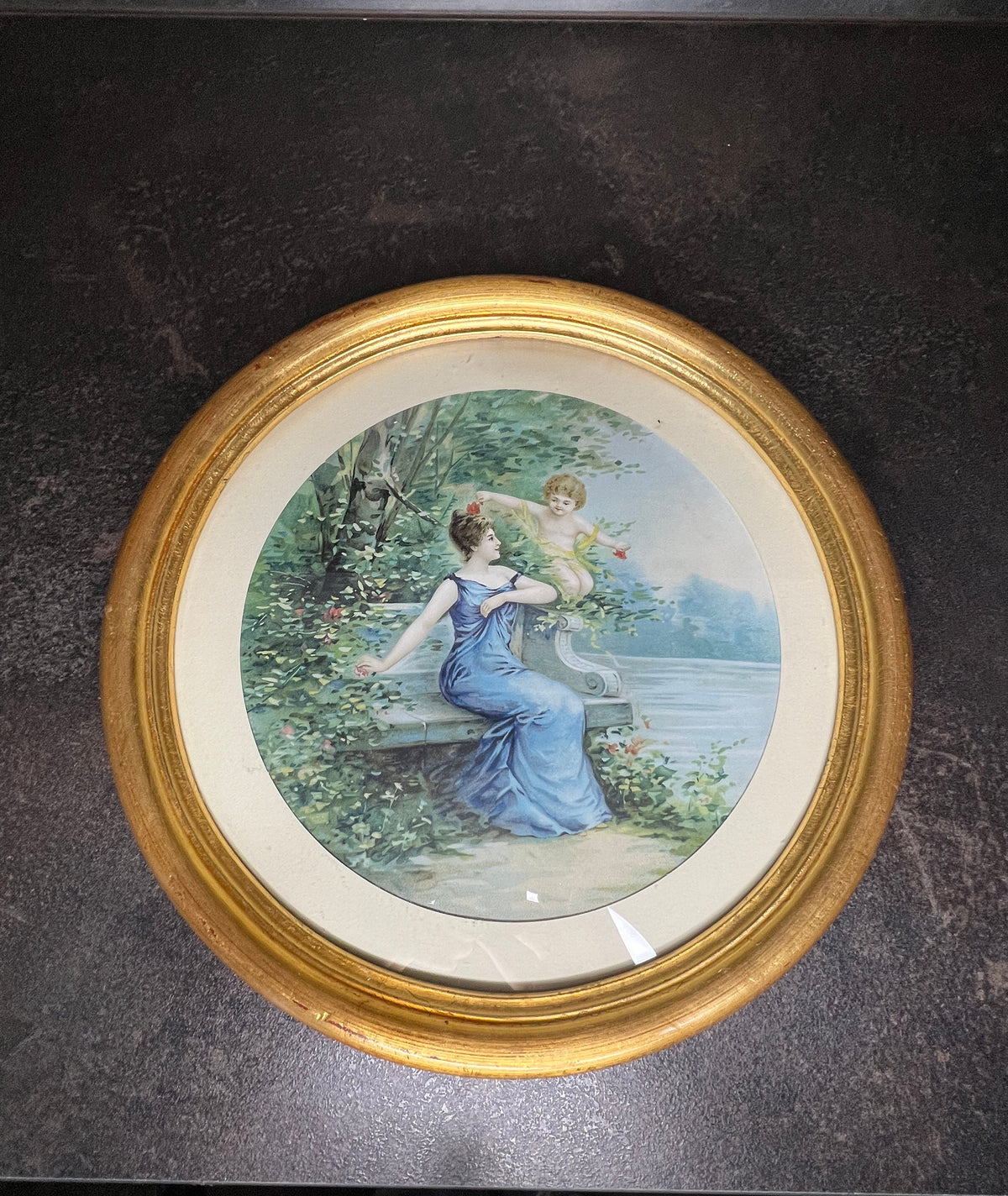 Vintage Kunstdruck aus den 1930er Jahren im klassischen Holzrahmen mit Blattgold belegt