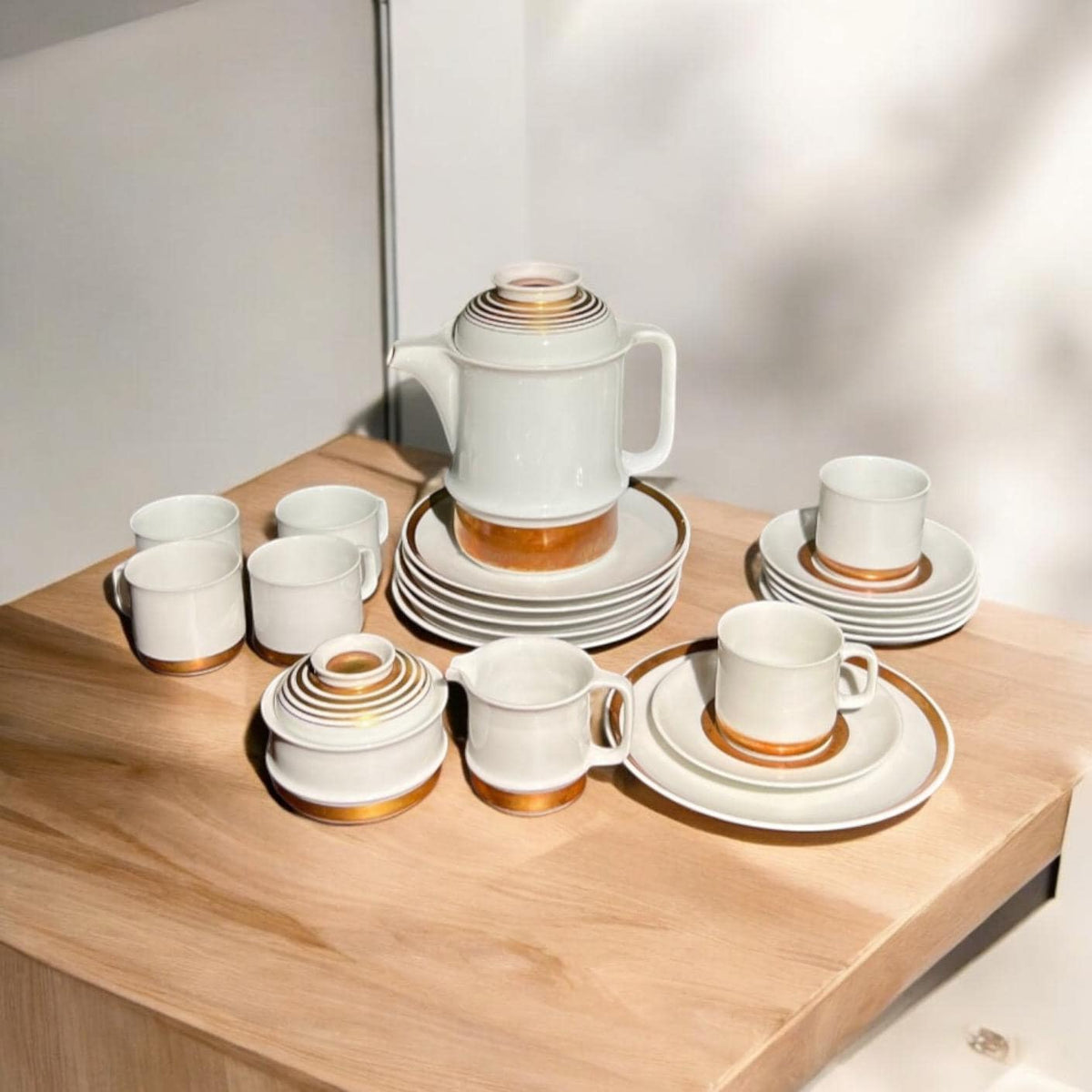 Rarität! Hutschenreuther Frühstücksservice/Kaffeeservice für 6 Personen mit 14k Blattgold belegt, 1970er,  Top Zustand