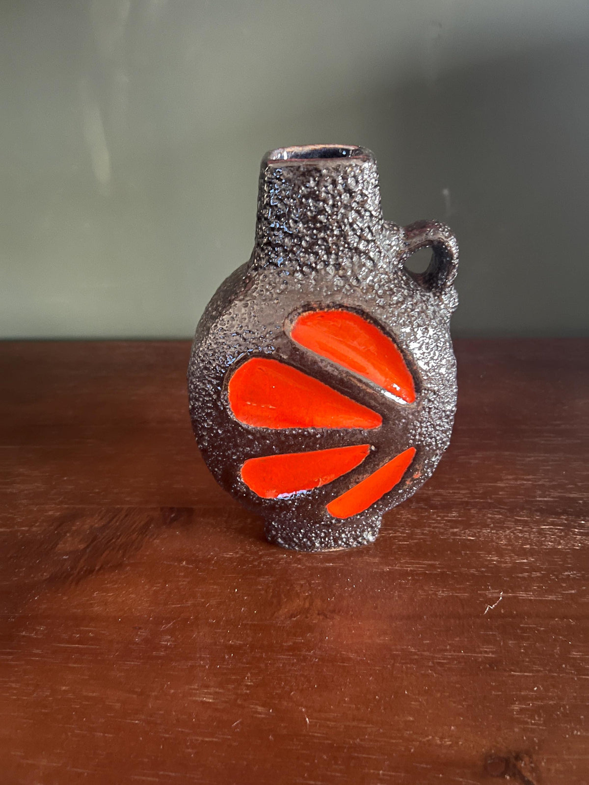 Mid Century Fat Lava Vase von ES Emons & Söhne Keramik aus Rheinbach in Deutschland. Designklassiker der 70er in hervorragender Qualität.