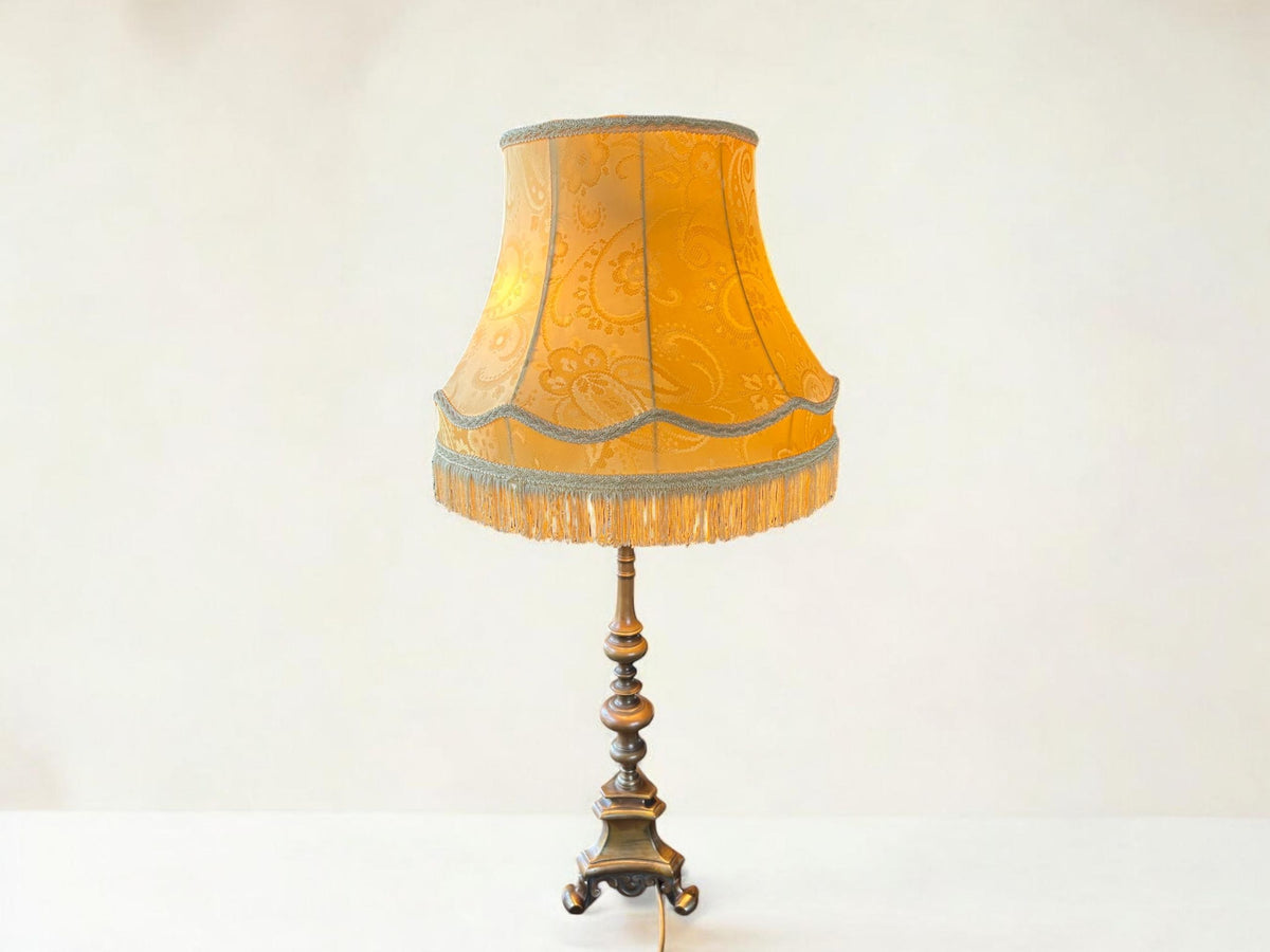Vintage Mid Century Tischlampe, Fransenschirm mit goldenem Brokat, 60er/70er Jahre