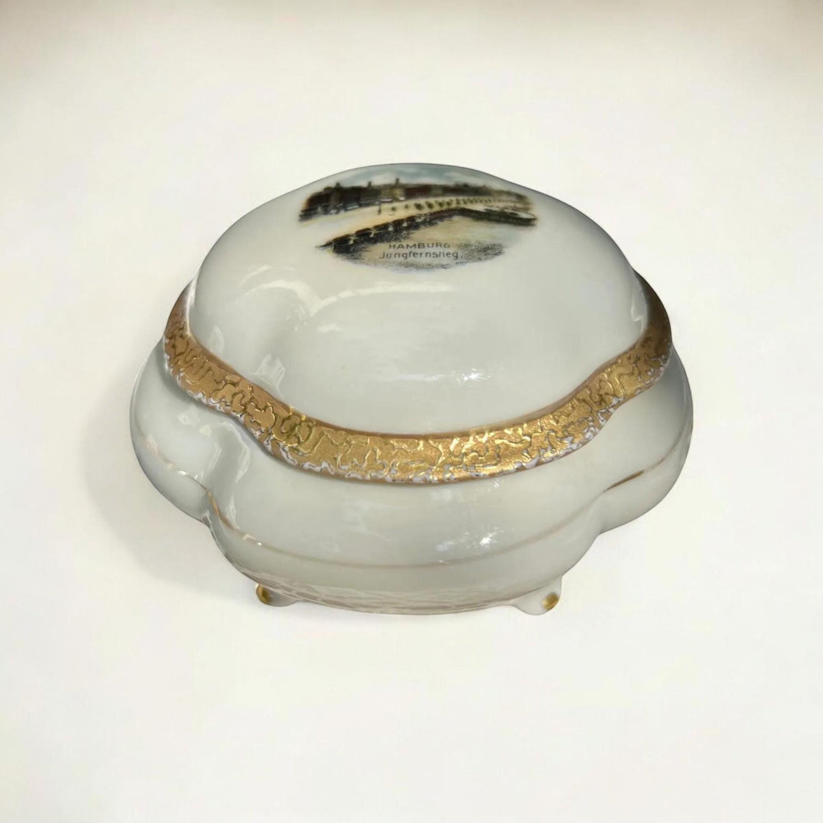 Rarität! Art Deco Dose aus der Porzellanmanufaktur Friedrich Eger aus Martinsroda mit dem Motiv des Hamburger Jungfernstiegs