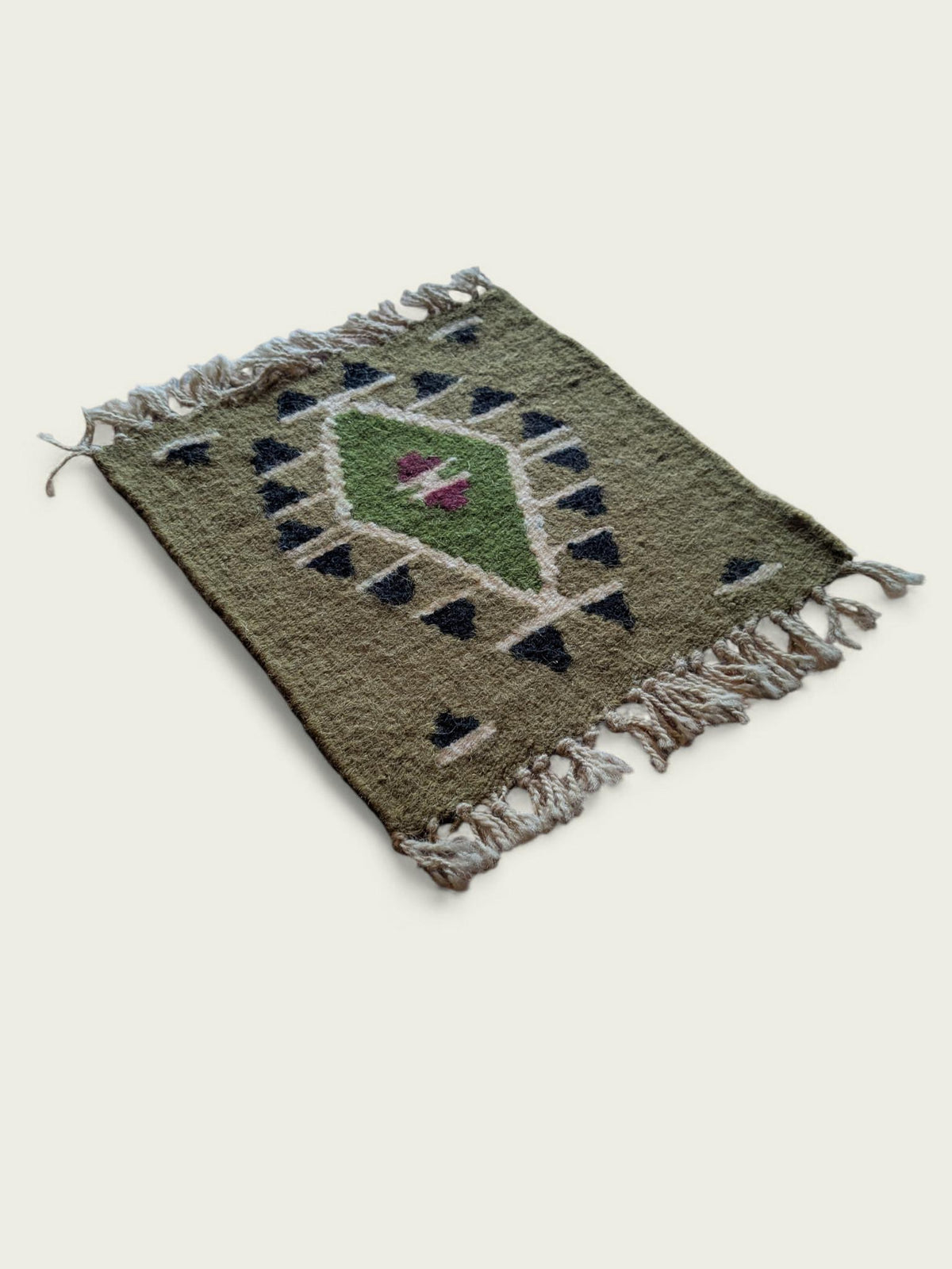 Kleiner Vintage Tischläufer – 26 × 21 cm – Handgewebter Look, Ethno-/Boho-Design
