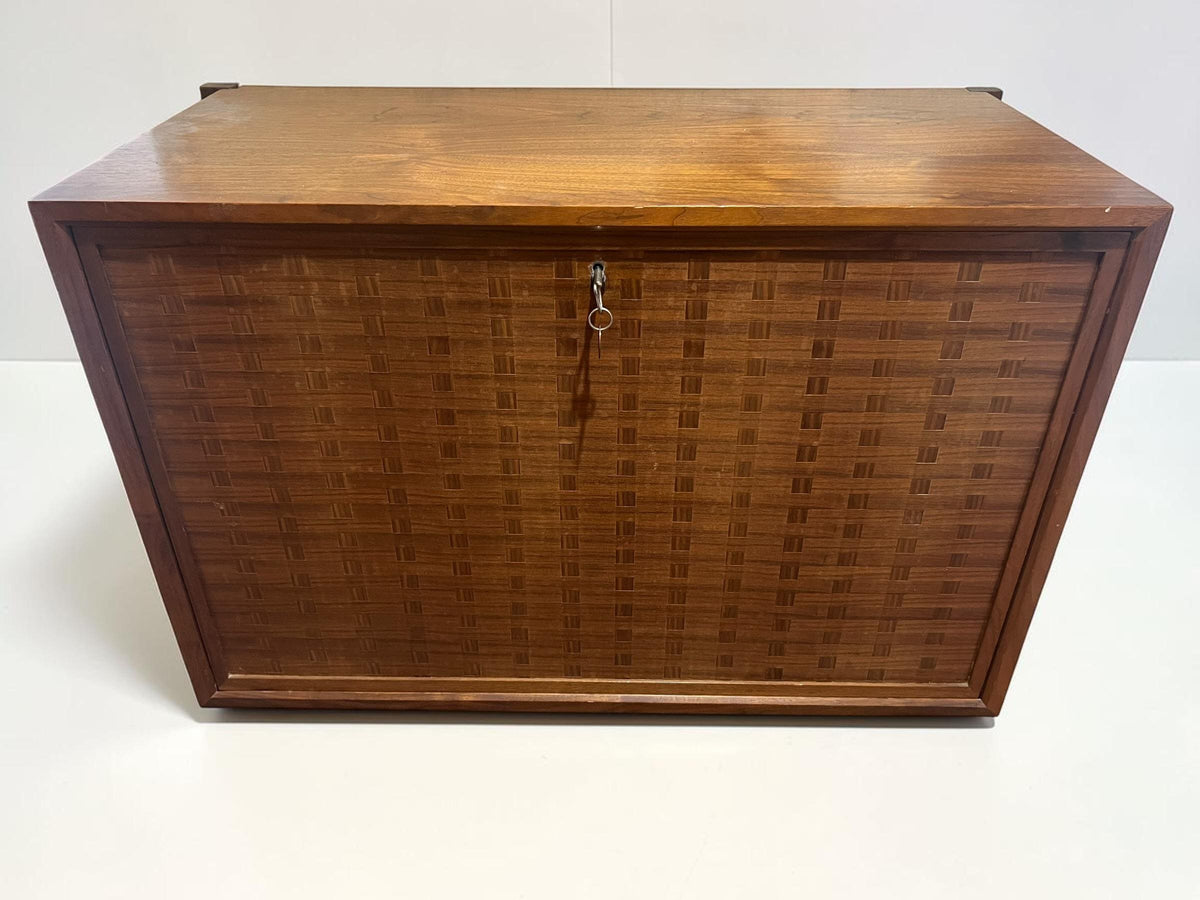 Danish Modern Garderoben-Ensemble aus den 1960er/70er Jahren – Poul Cadovius Schuhschrank, skulpturaler Wandgarderobe und Teak-Spiegel.