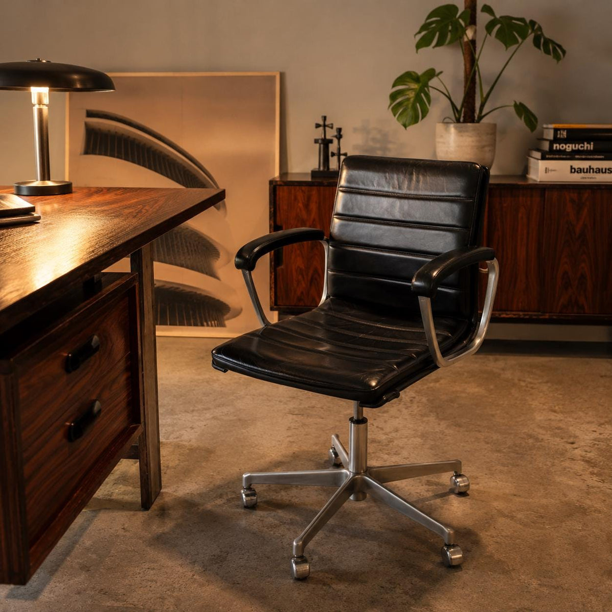 Vintage Drabert Confer Bürostuhl Leder Schwarz | Mid Century Modern Space Age Drehstuhl | 1970er Designerstuhl