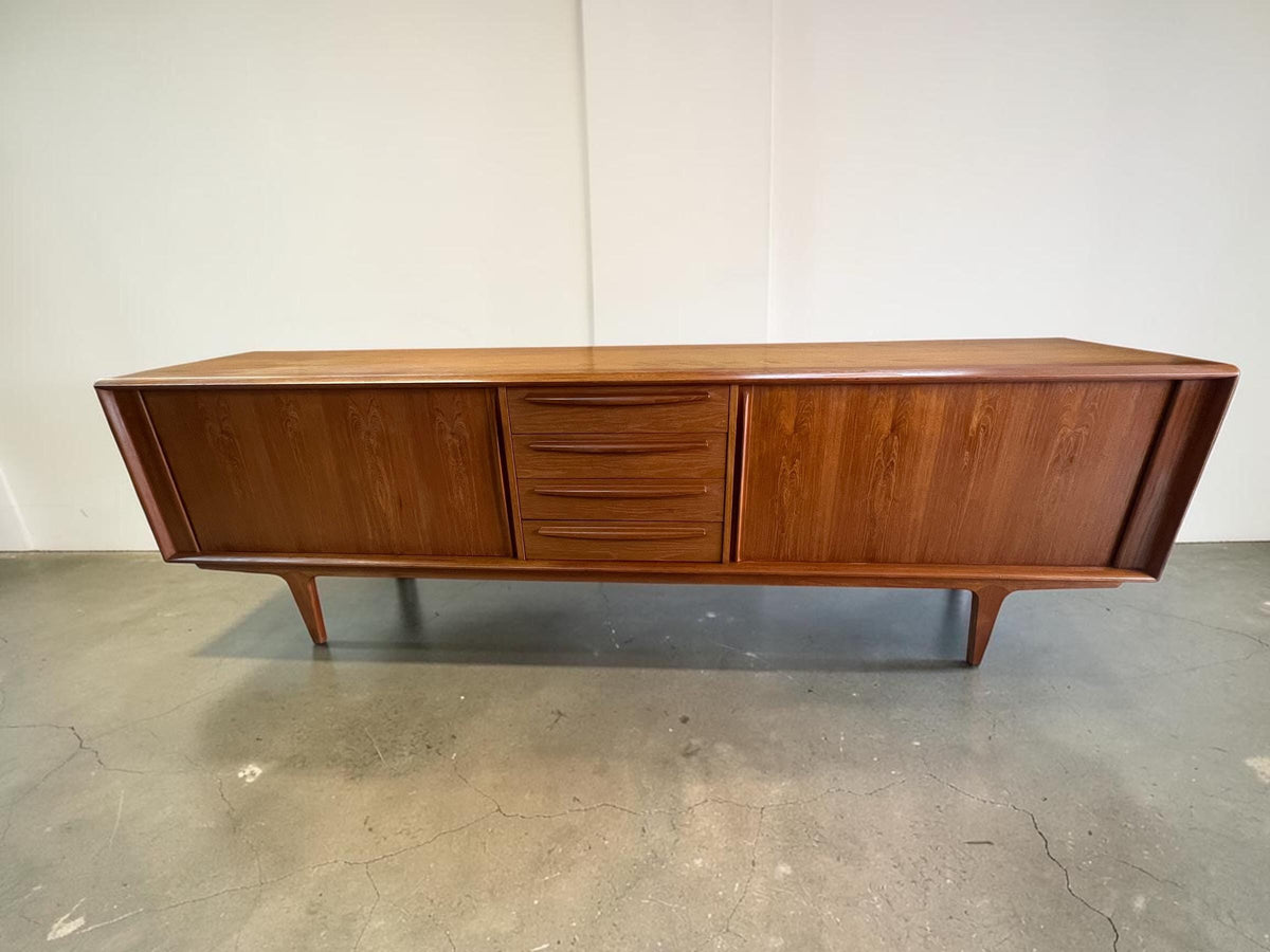 Seltenes Bernhard Pedersen (BPS-M) Teak Sideboard Modell 1560, Dänemark 1960er, 250 cm, Rolladentüren/ Tambour Door, Mid Century Modern