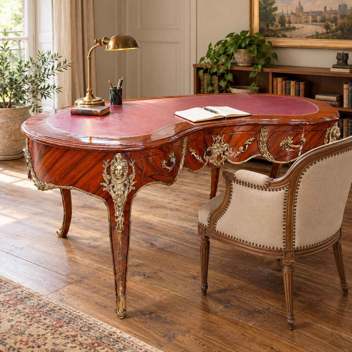 Vintage Bureau Plat Schreibtisch | Louis XV mit Leder & Messing | Partners Desk oder Hotel-Rezeption 172 cm